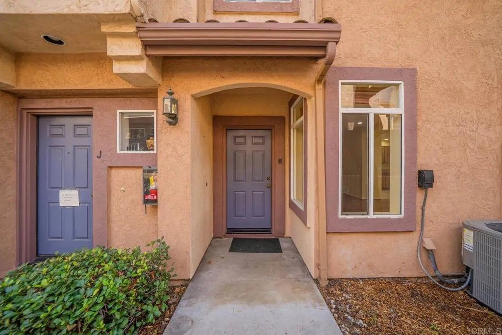 Photo of 11362 Rancho San diego #H, El Cajon, CA 92019 (MLS # PTP2508433)