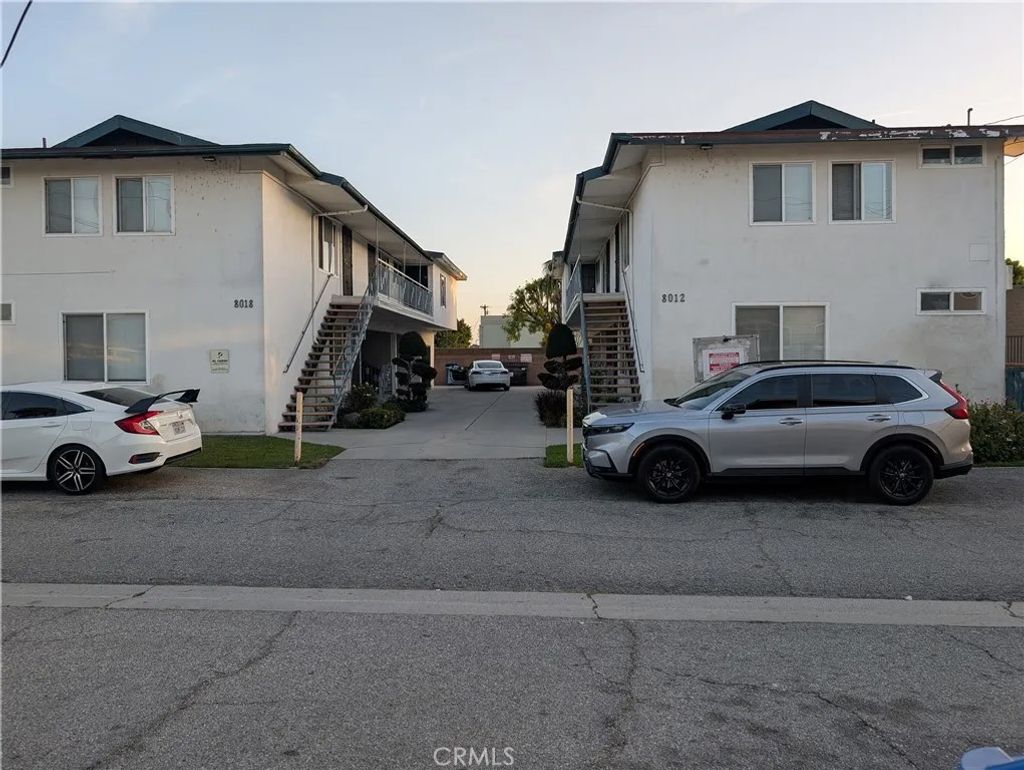 Photo of 8012 Duesler Ln, Downey, CA 90242 (MLS # DW26083823)