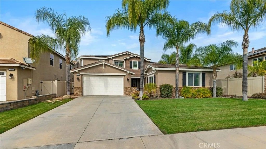 Photo of 23556 Kathryn St, Murrieta, CA 92562 (MLS # IG26016161)