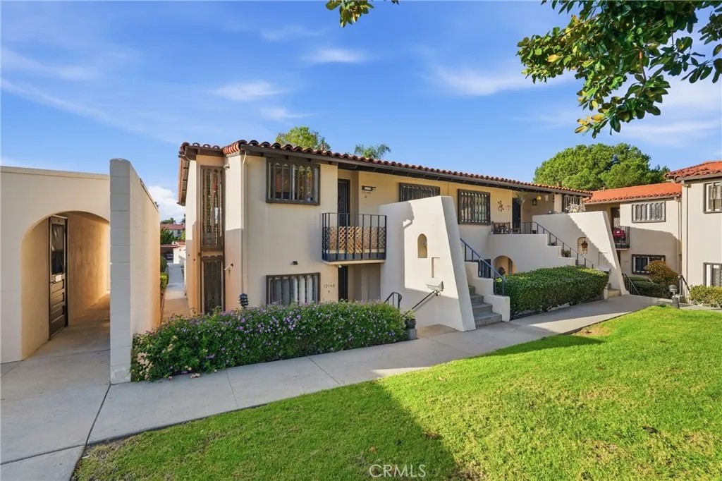 12148 Rancho Bernardo B