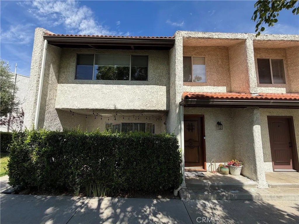 Photo of 7787 Via Cassano, Burbank, CA 91504 (MLS # GD26079830)