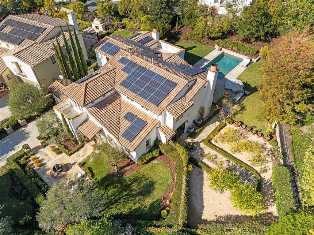 Photo of 23 Anna Ln, Ladera Ranch, CA 92694 (MLS # OC25277848)