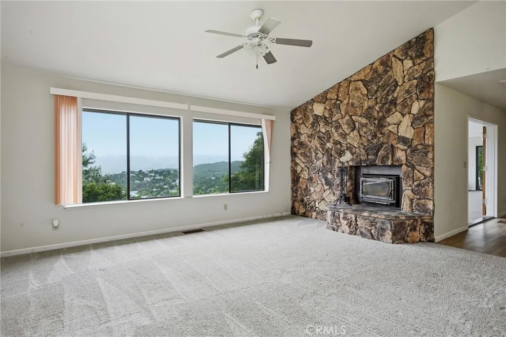17312 Greenridge