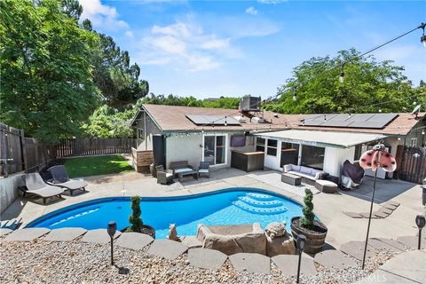 Tiny photo for 102 Glencrest Lane, Paso Robles, CA 93446 (MLS # NS25198237)