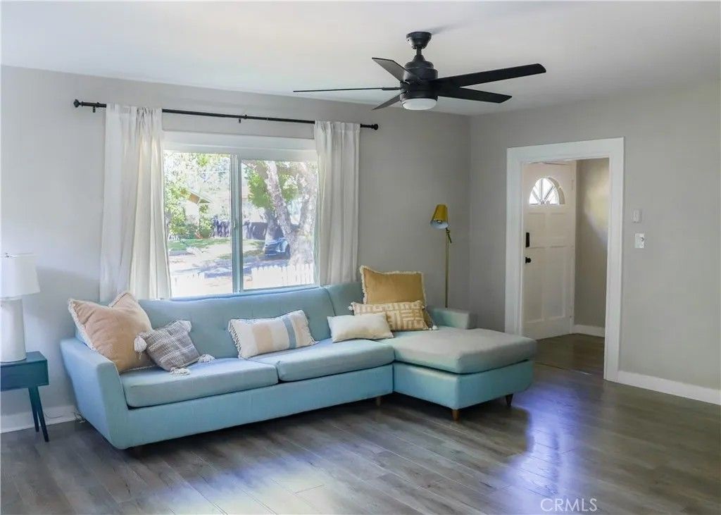 Photo of 1130 Wesley Ave, Pasadena, CA 91104 (MLS # SR26058727)