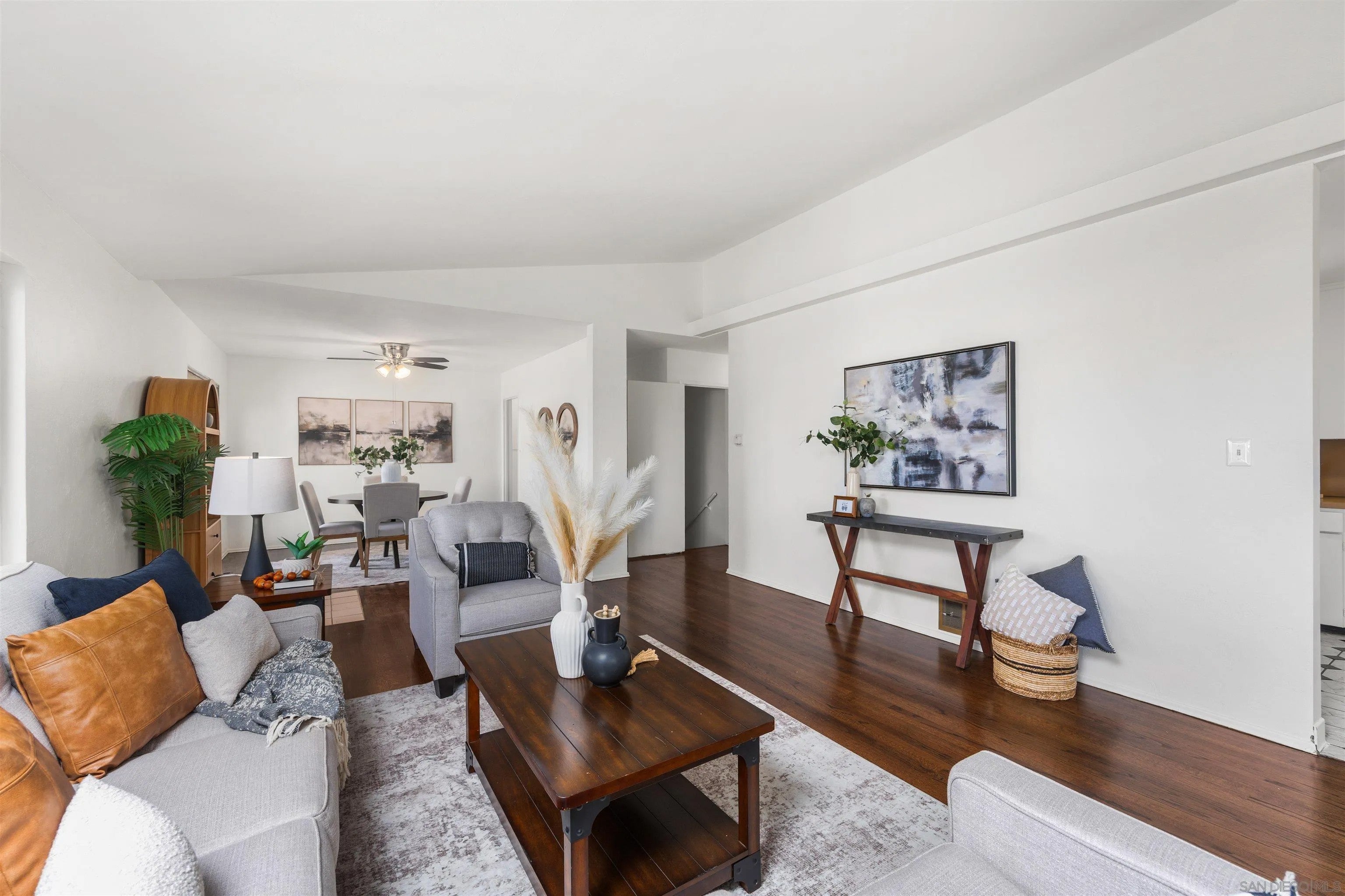 1711 Ridge View Dr.
