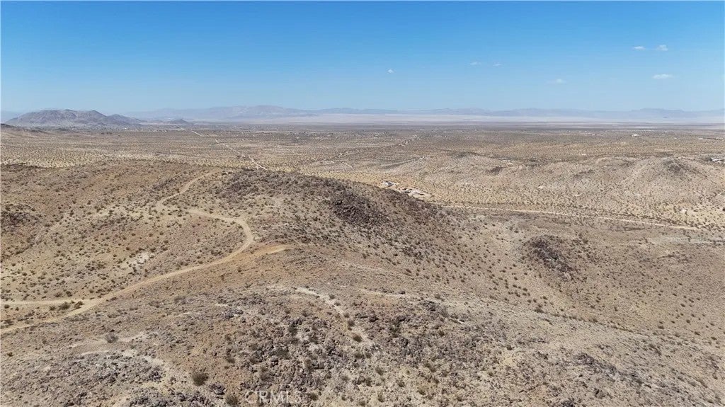 Photo of 5 Near Demesne, Joshua Tree, CA 92252 (MLS # HD26126992)