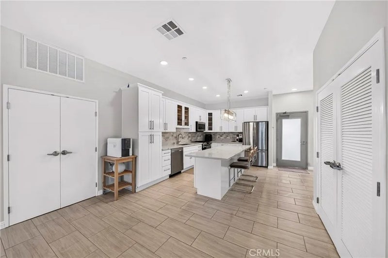 435 W Center Street 316