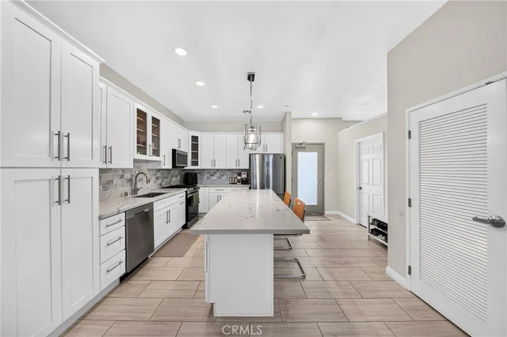 435 W Center Street