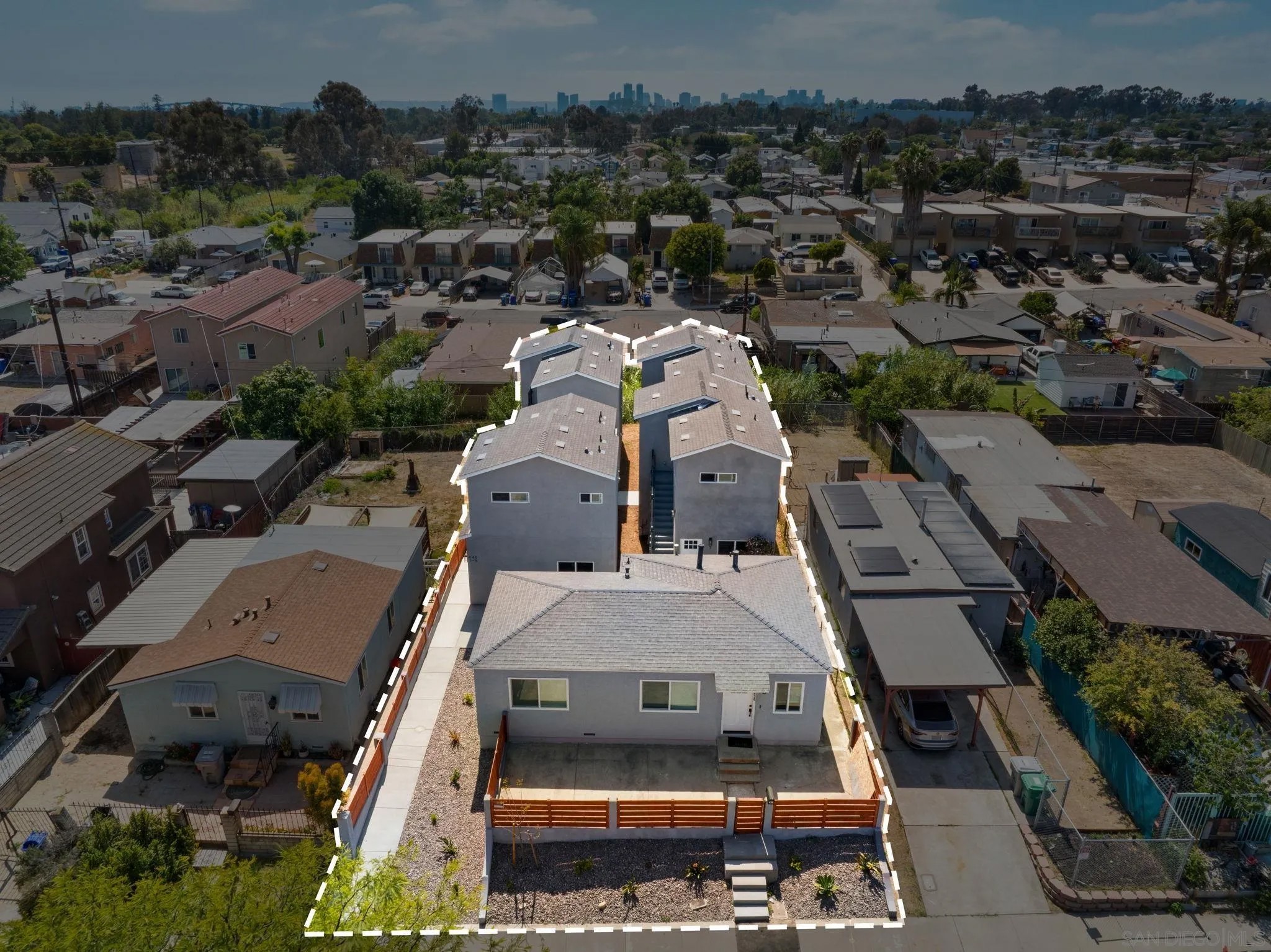 438 Denby St