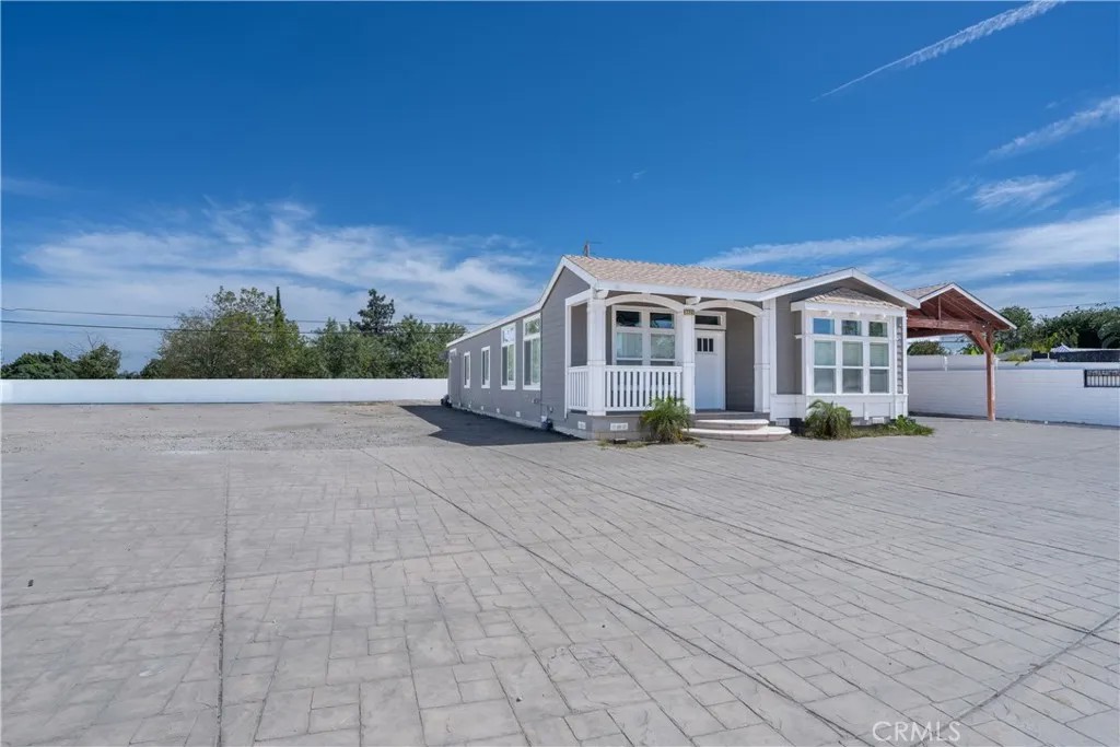 2203 Portola