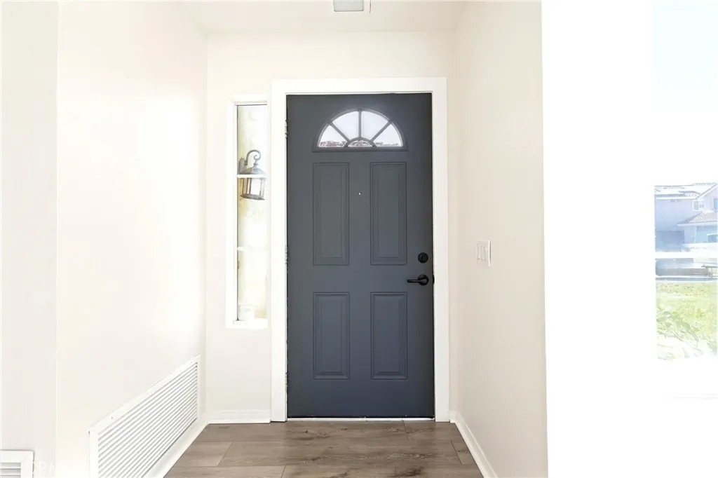 10986 Sunwood