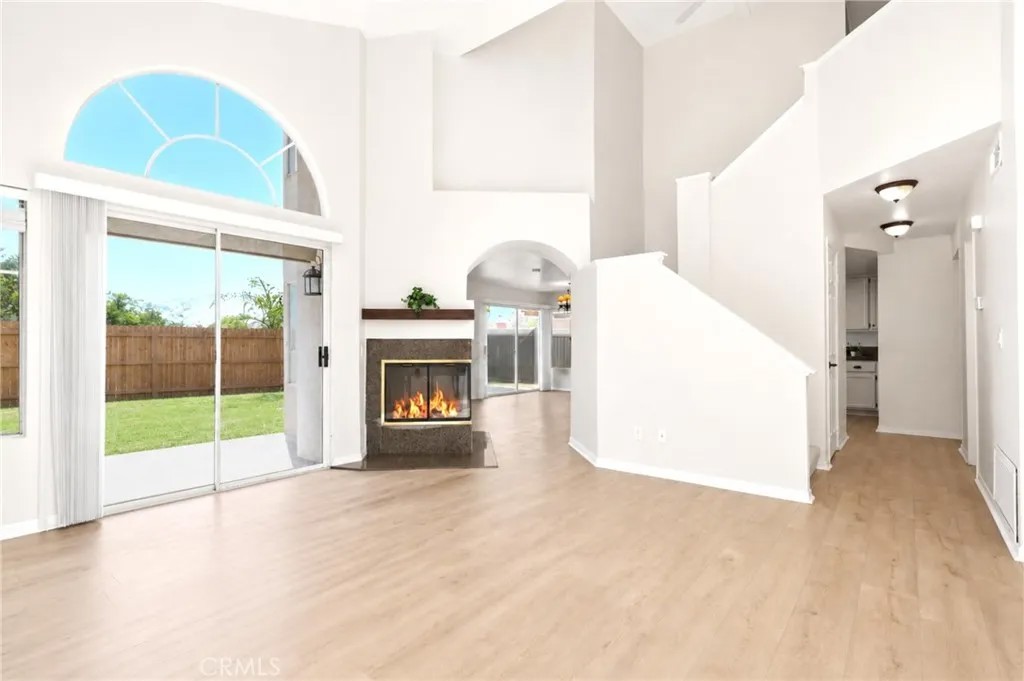 10986 Sunwood