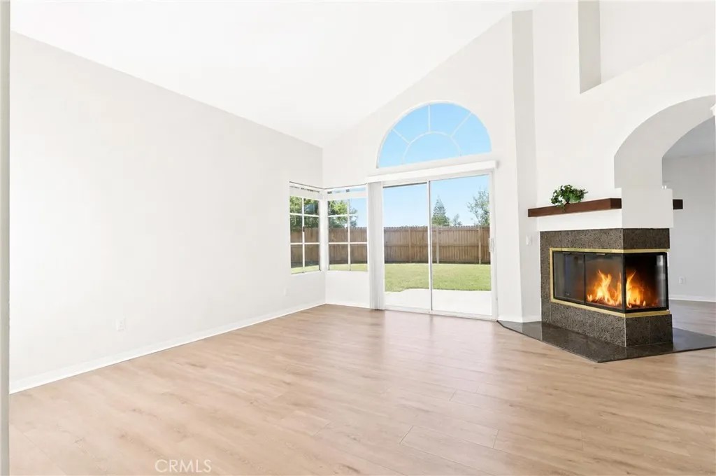 10986 Sunwood