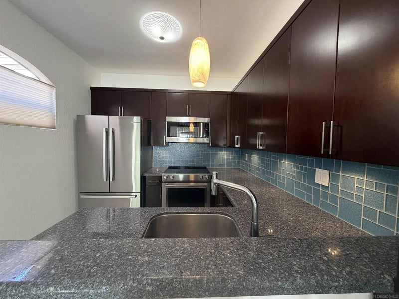 7275 Calabria Court 66