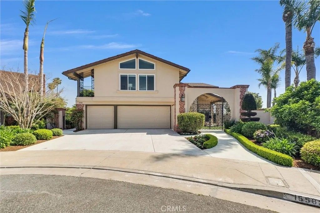 Photo of 15582 Wild Cherry Cir, Huntington Beach, CA 92647 (MLS # RS26061726)