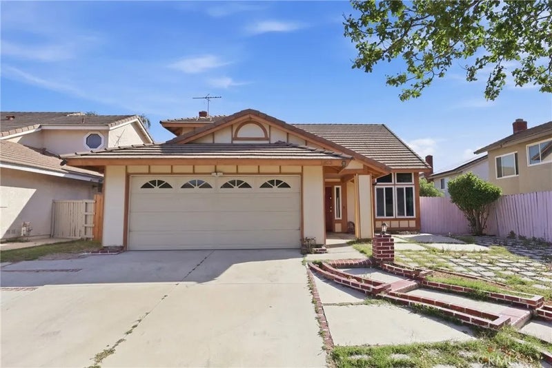 1813 Chesapeake Way