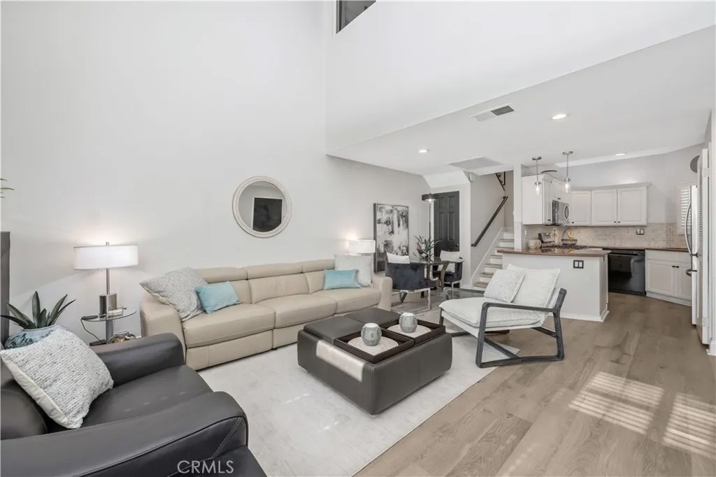 5101 Tortuga Drive 205