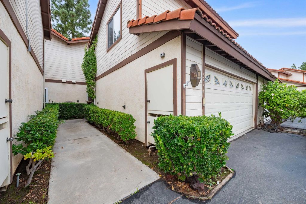 Photo of 5654 Tumbleweed Way, Oceanside, CA 92057 (MLS # 2600448)