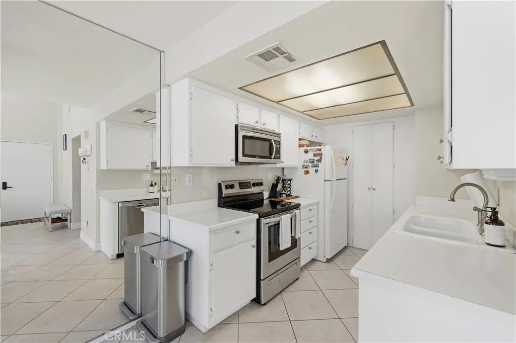 18408 Hatteras