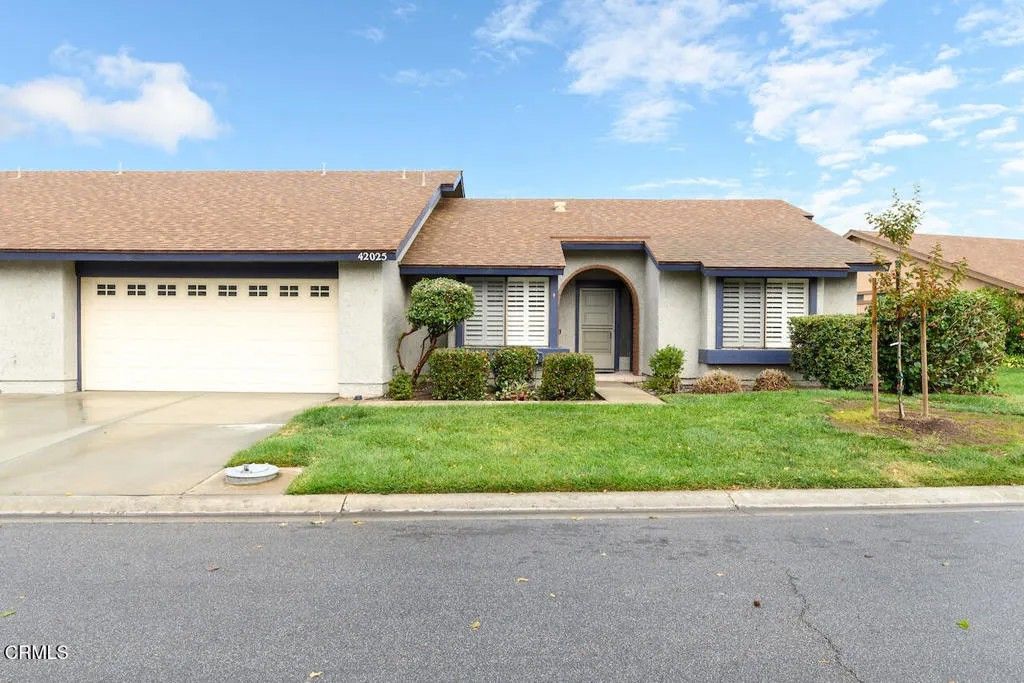 Photo of 42025 Village 42 Vlg, Camarillo, CA 93012 (MLS # V1-34817)
