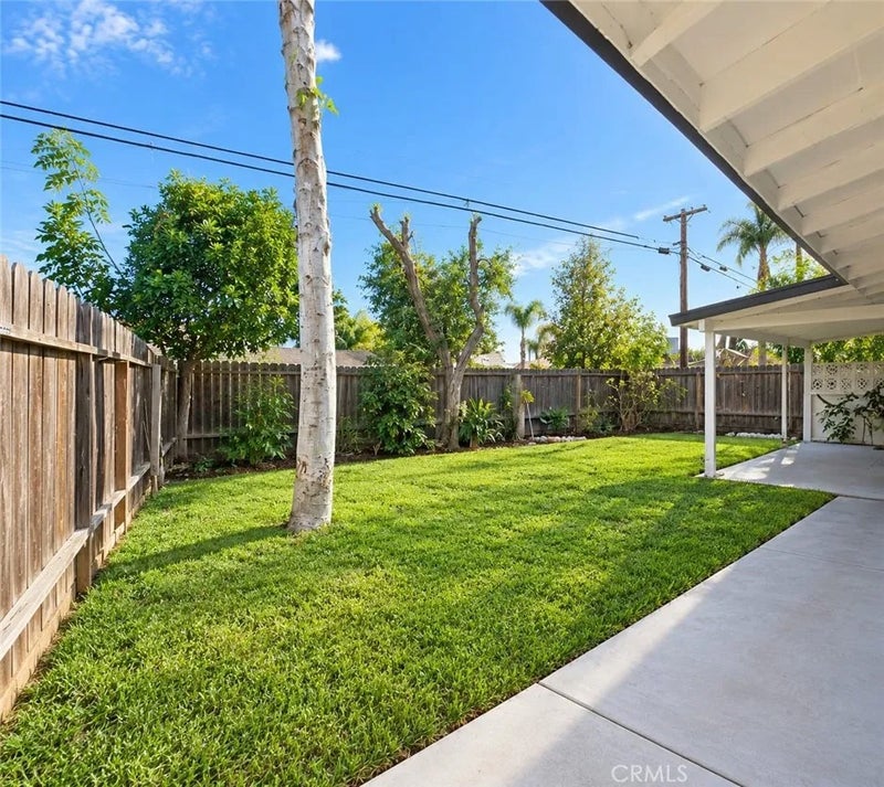 600 E Pinehurst