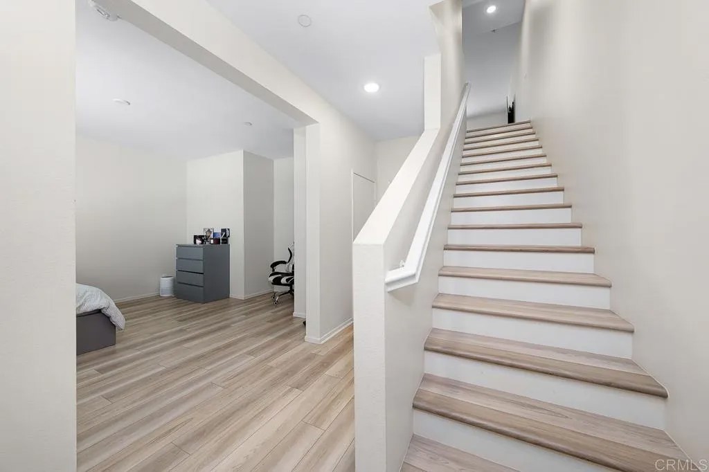 5215 Surfwalk Way 140