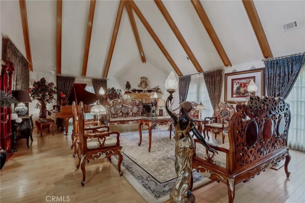 2611 Steeplechase Lane
