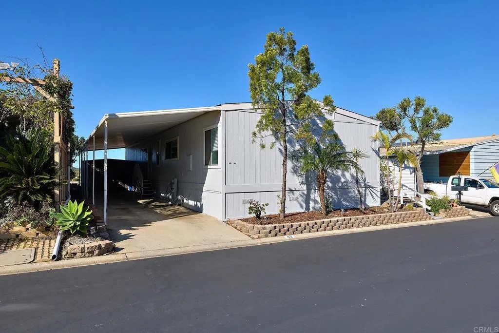1195 La Moree Road SPC 42
