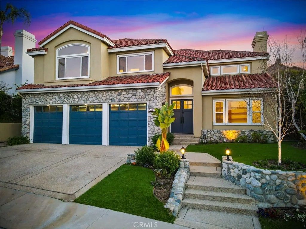 Photo of 24868 Paseo Primario, Calabasas, CA 91302 (MLS # SR26088091)