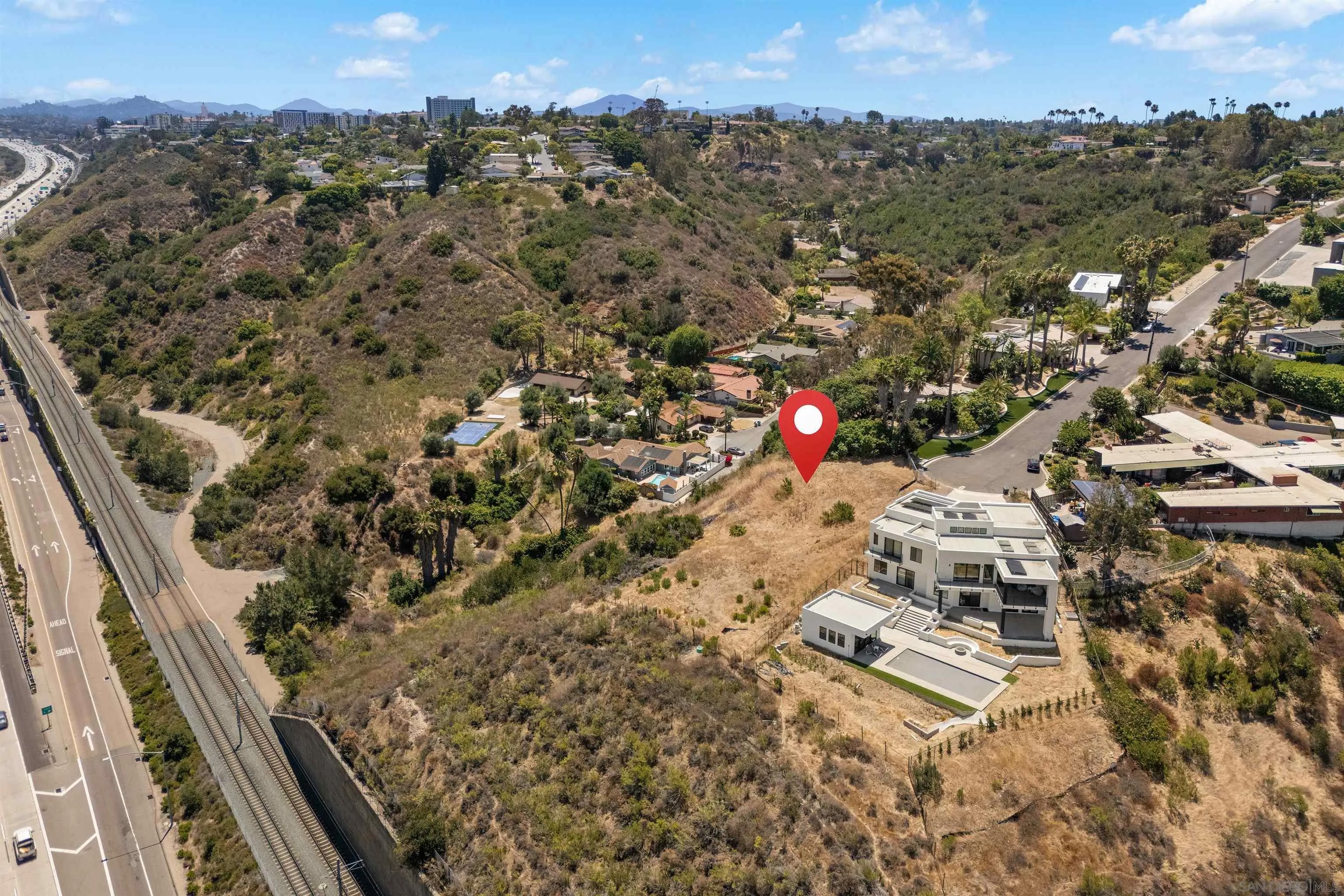 5665 Toyon Rd 27