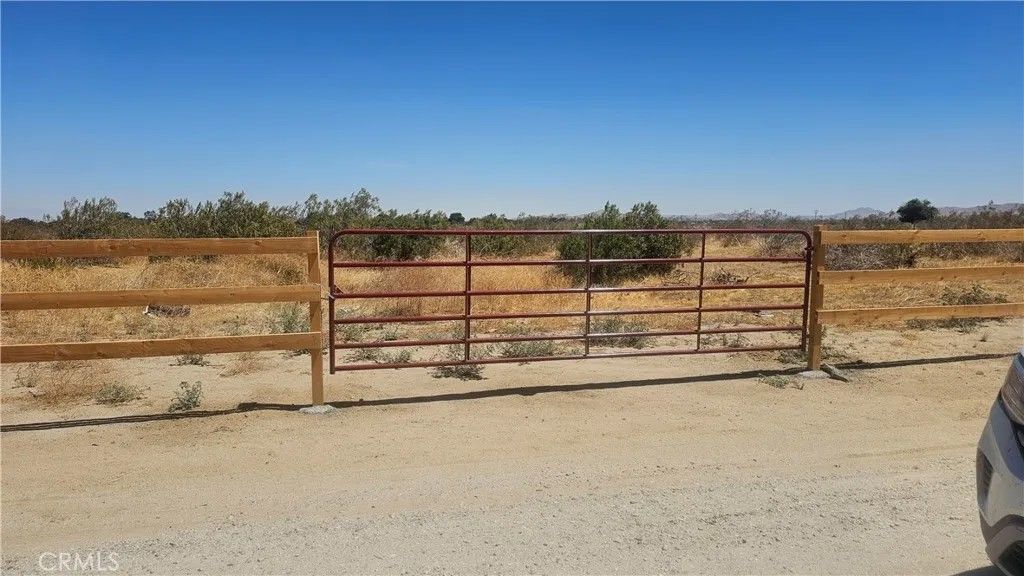 Photo of 0 T6, Sun Village, CA 93543 (MLS # SR26148089)