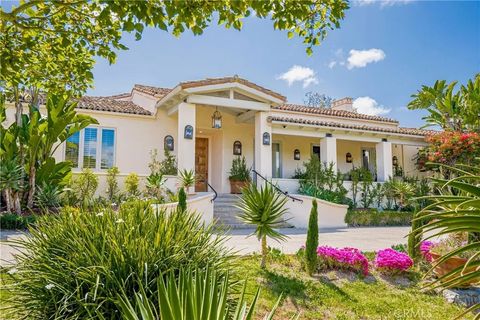 17716 Via De Fortuna Rancho Santa Fe CA 92067