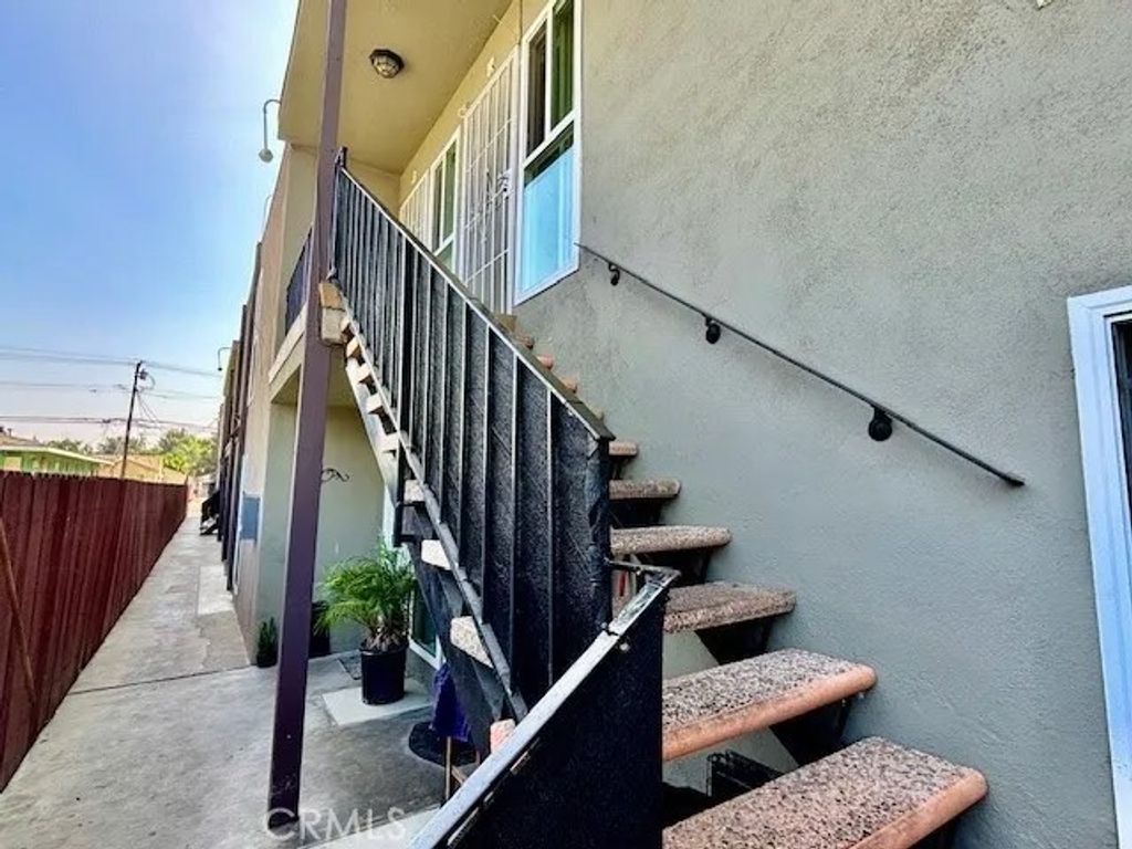 Photo of 815 N Rose Ave #L, Compton, CA 90221 (MLS # NP26002404)