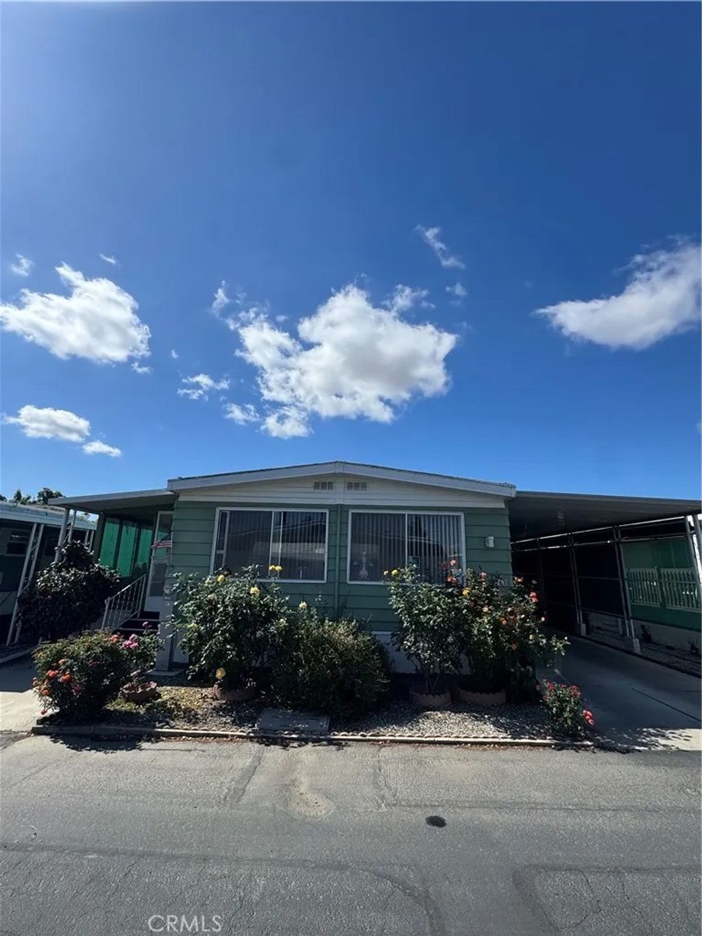 Photo of 725 W Thornton Ave #163, Hemet, CA 92543 (MLS # SW26080175)