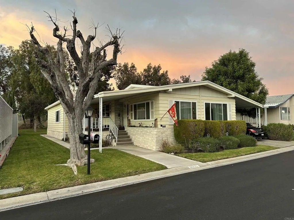 Photo of 21433 Tumbleweed Way, Saugus, CA 91350 (MLS # NDP2600786)