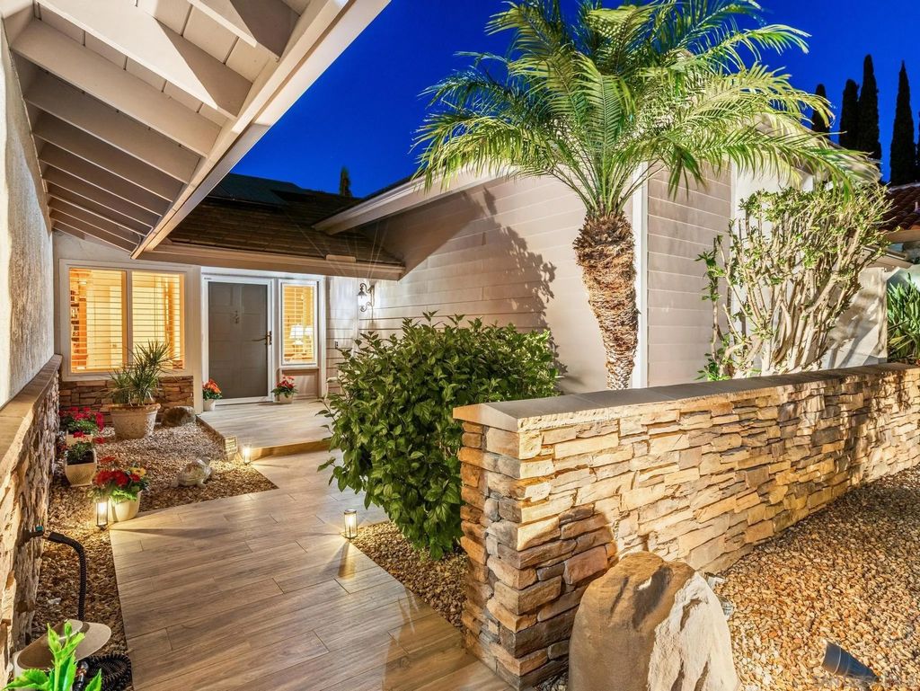 Photo of 17816 Saint Andrews Drive, Poway, CA 92064 (MLS # 260005937)