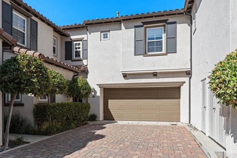 170 Paseo Vista
