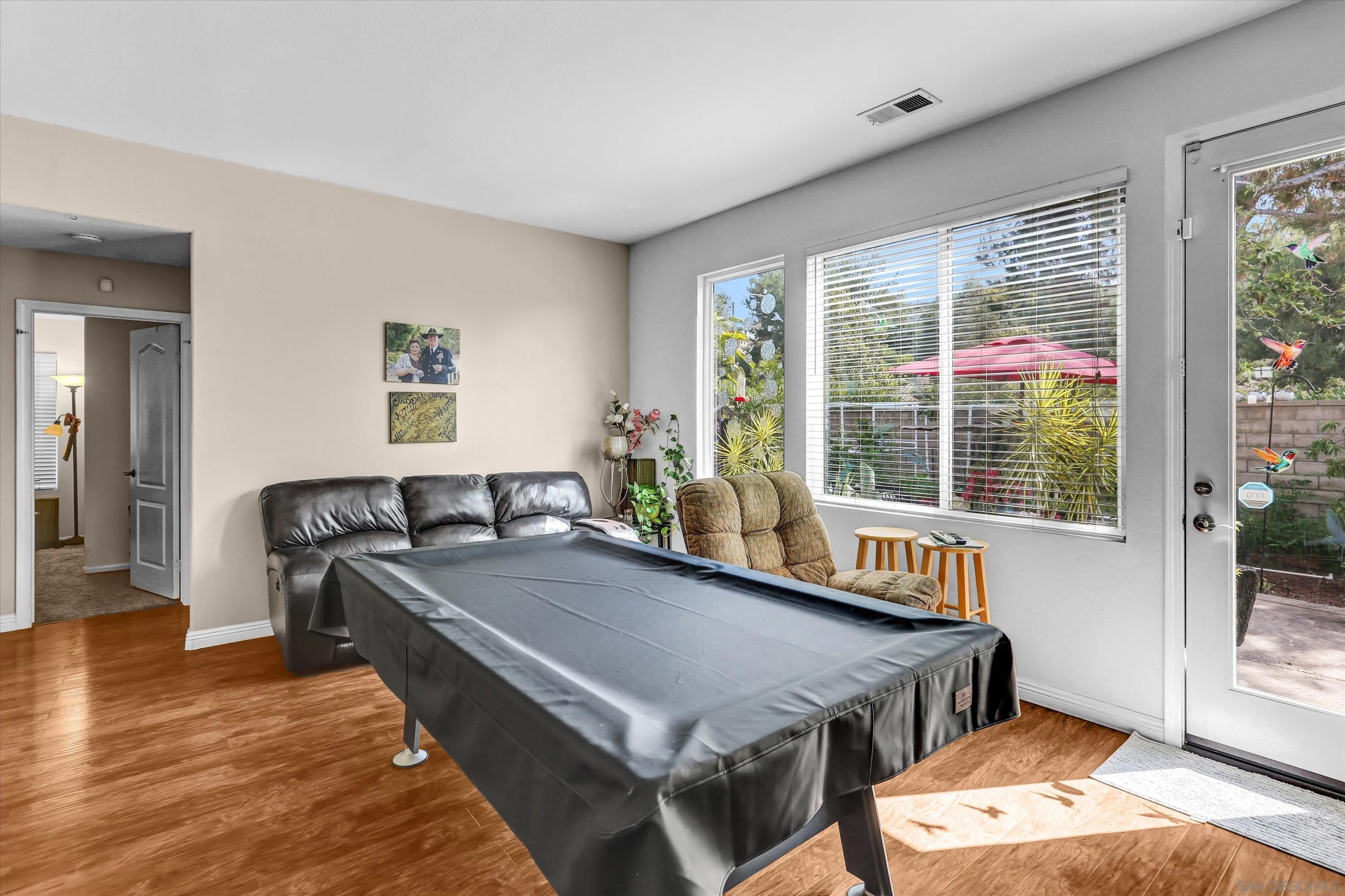443 Avenida Mantilla