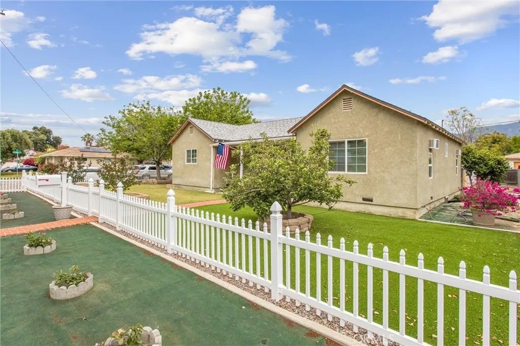 Photo of 236 29th Street, San Bernardino, CA 92404 (MLS # IG26093234)