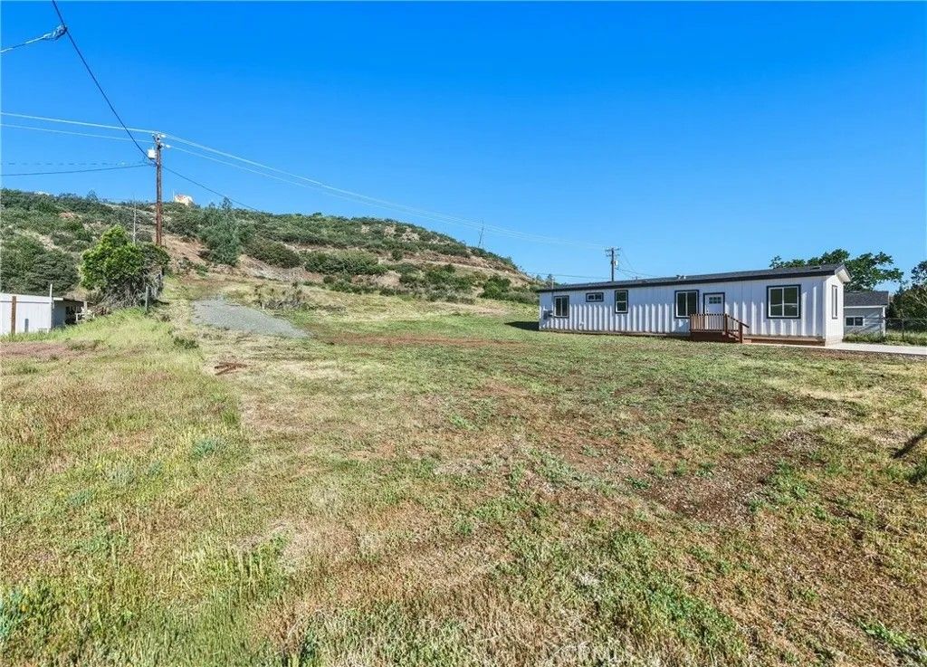 Photo of 21331 Stewart ST, Middletown, CA 95461 (MLS # LC26109470)