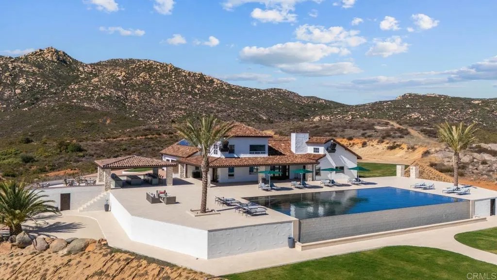 24949 Thunder Mountain Road