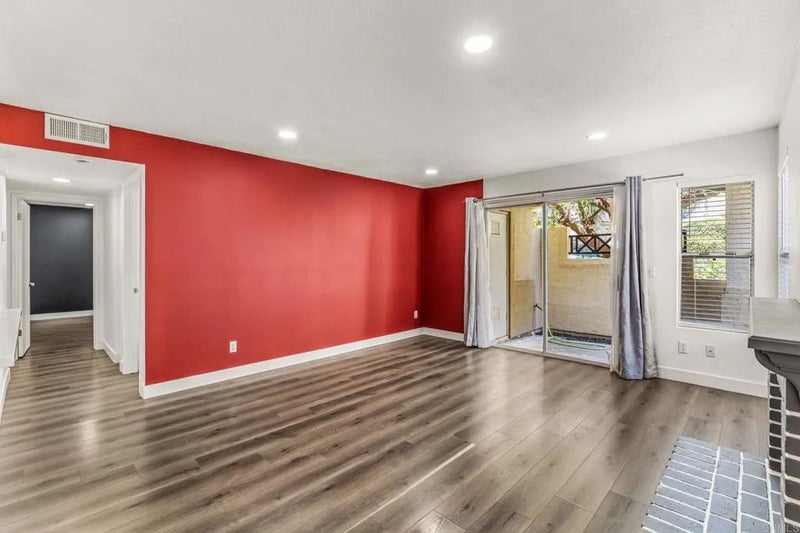 2027 Lakeridge Circle 104