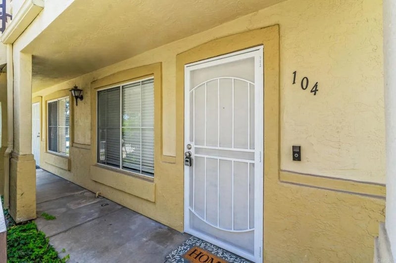 2027 Lakeridge Circle 104