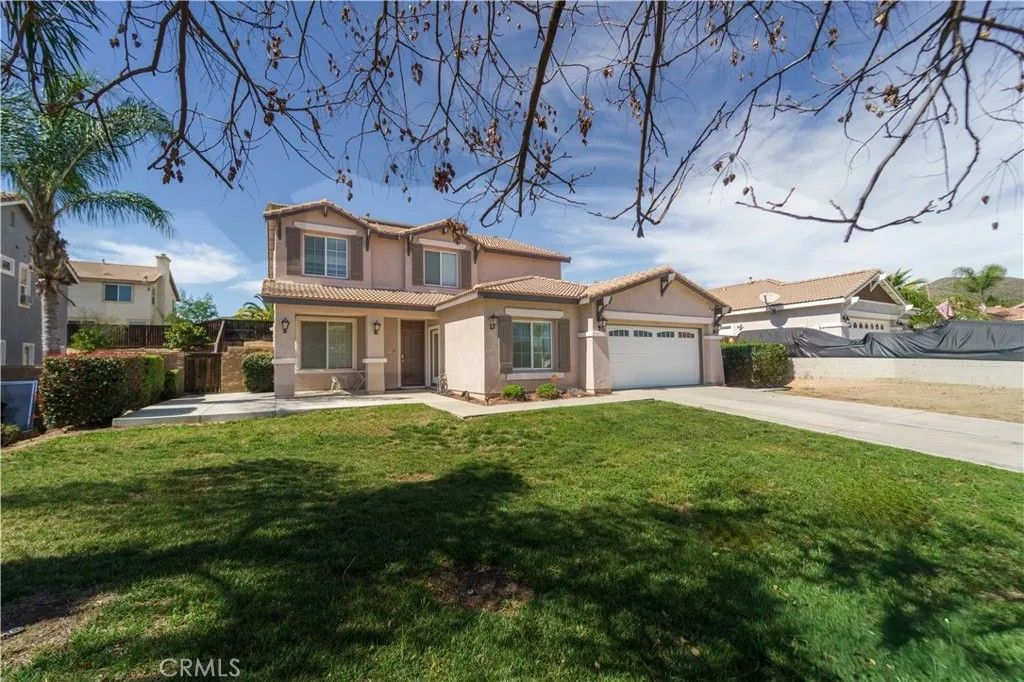 Photo of 28773 Eridanus Dr, Menifee, CA 92586 (MLS # SW26048132)