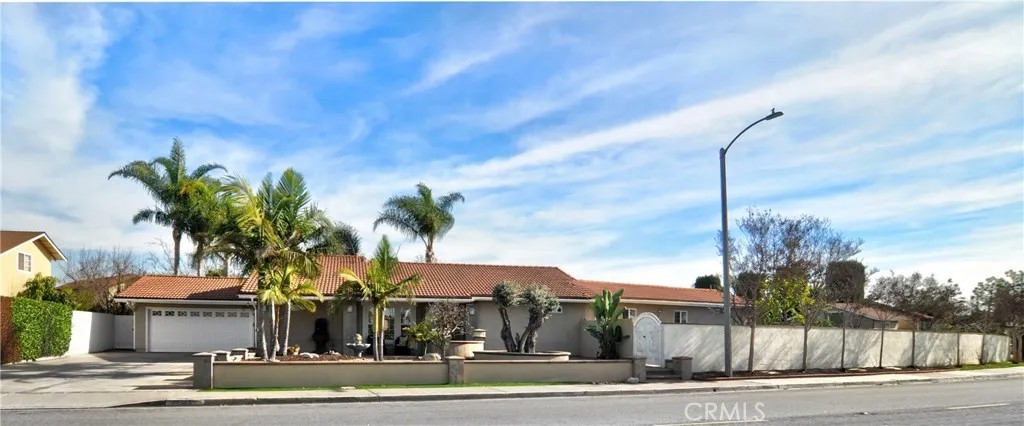 17324 Los Jardines West