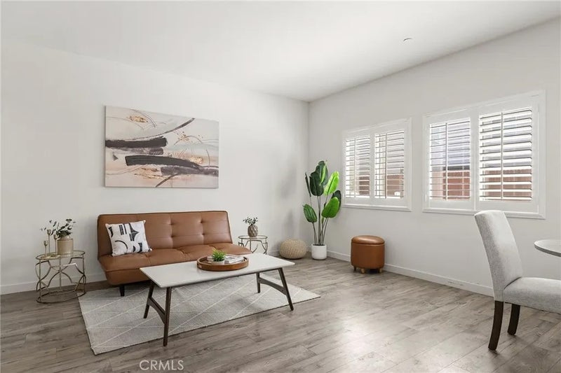 3 Liston Court