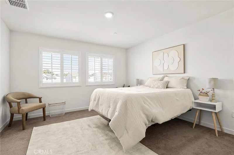 3 Liston Court