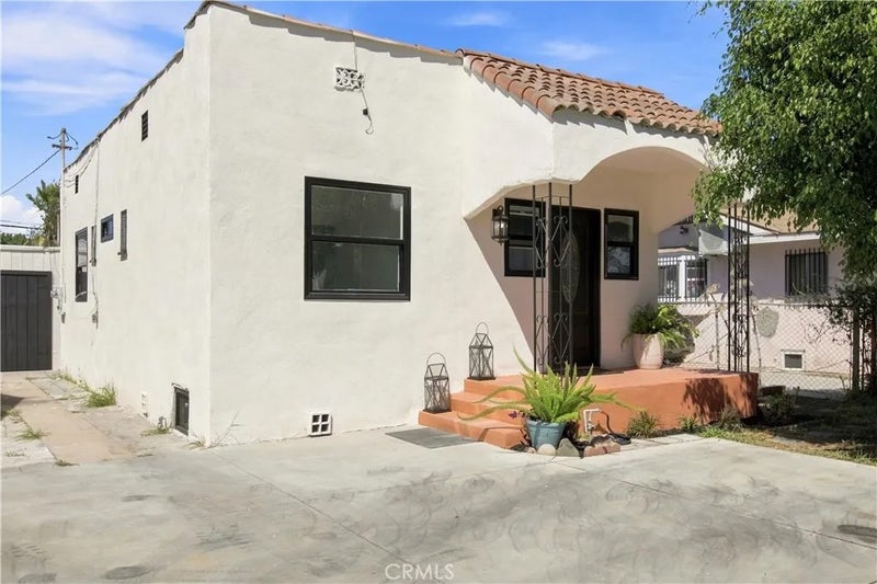 123 E 108th