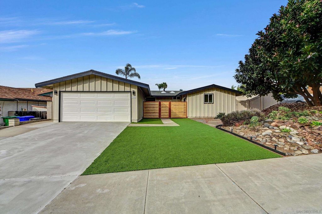 Photo of 3904 Sherbourne Dr, Oceanside, CA 92056 (MLS # 250044034)